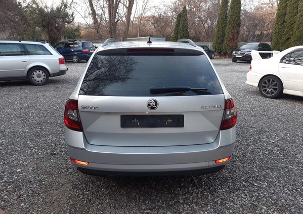 Skoda Octavia cena 47500 przebieg: 169000, rok produkcji 2019 z Lublin małe 301